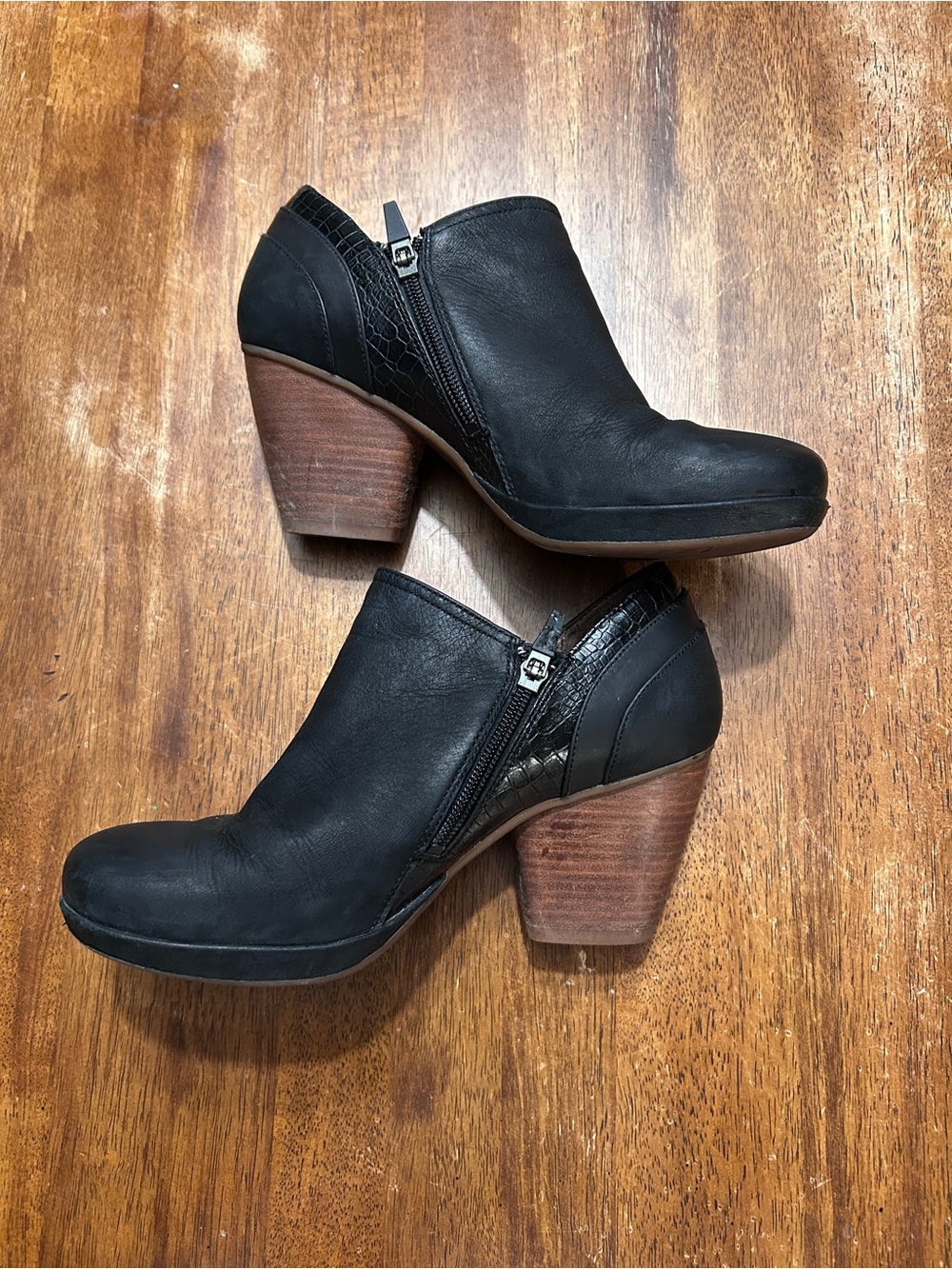 Dansko Black Biker Rockstar Goth Witchy Ankle Booties with Wood Heel - EU 39